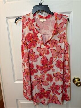 Simply Southern Pink Floral Sleeveless V-Neck Camisole